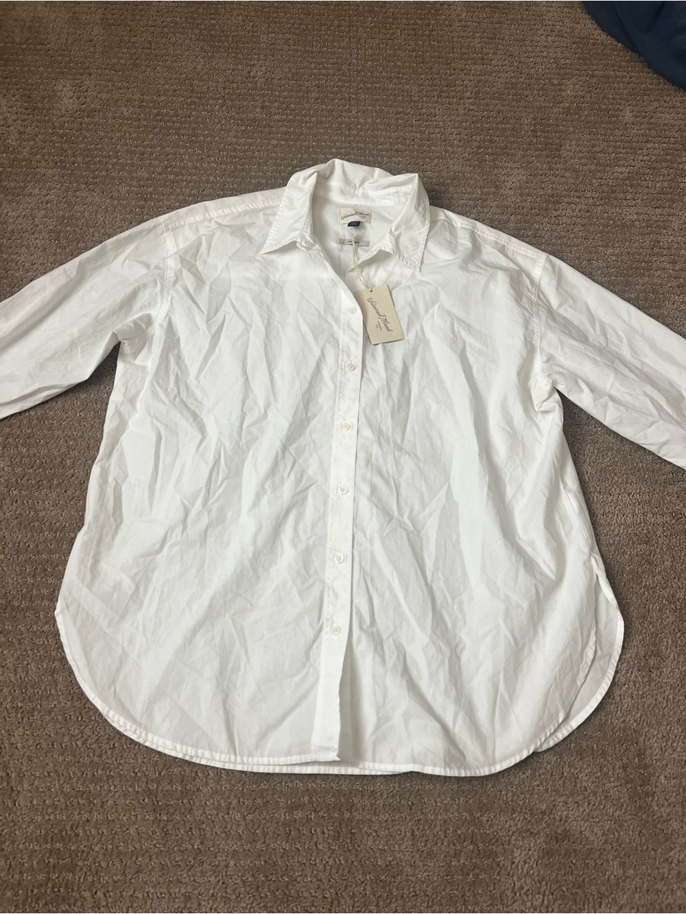Universal Thread Women’s Cotton Button Down Shirt